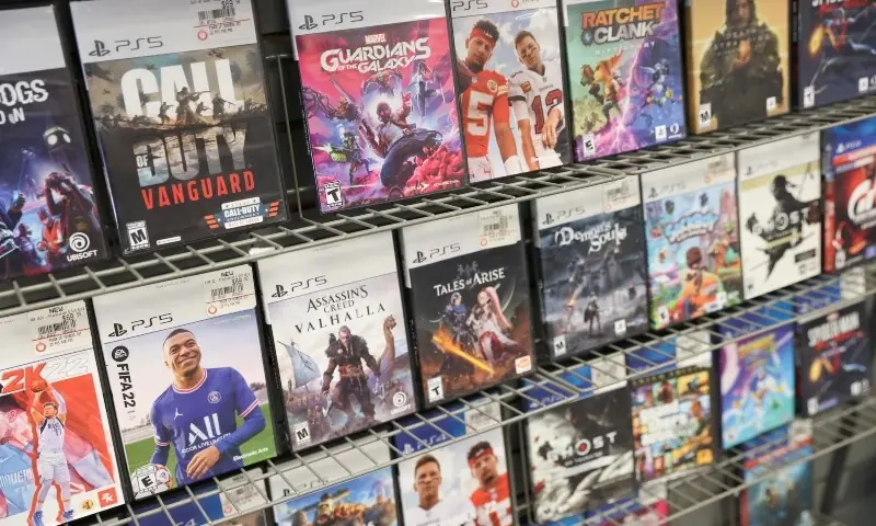PlayStation to phase out physical disc production for consoles from January 2028