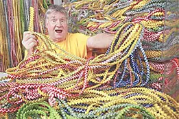 Gum string