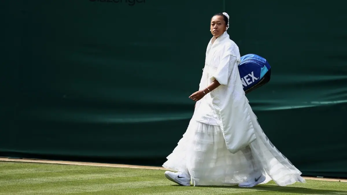 Wimbledon clings to its fashion traditions with a twist