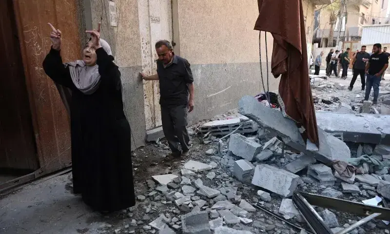 A woman reacts following an Israeli airstrike on the Safadi family’s apartment in the al-Sabra neighbourhood of Gaza City on June 20, 2026. —AFP/File
