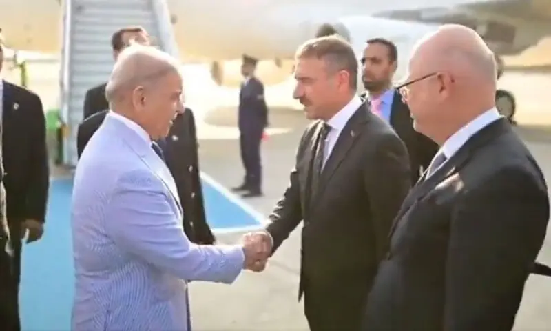 PM Shehbaz arrives in Turkey on official visit