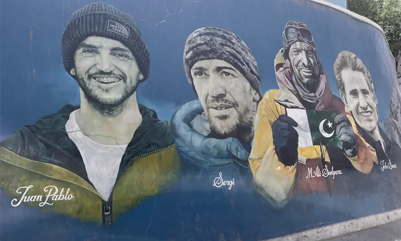 Mural in Skardu commemorating the four mountaineers who lost their lives in the 2021 K2 winter ascent. The bodies of Muhammad Ali Sadpara, John Snorri and Juan Pablo Mohr still remain on the mountain, while that of Sergi Mingote was recovered | By the writer