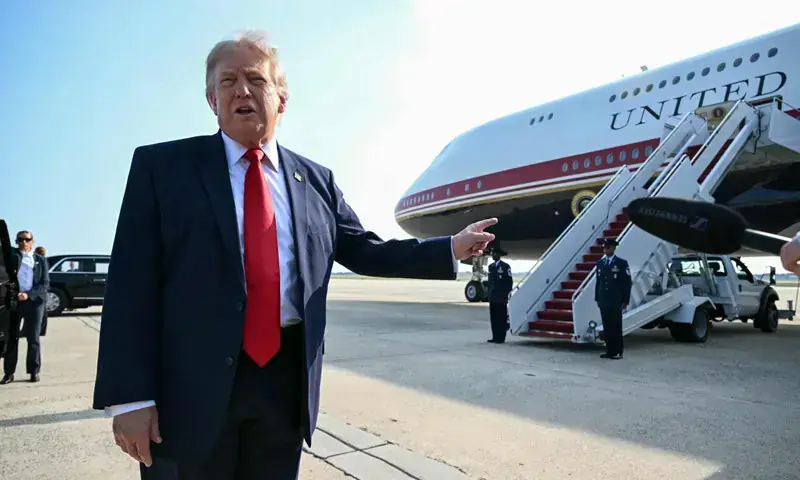 Scare Force One? Security questions swirl over Trump's new plane