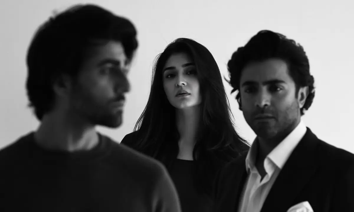 Sheheryar Munawar shares an intense teaser for his upcoming drama, Dar-e-Nijaat Sheheryar Munawar shares an intense teaser for his upcoming drama, Dar-e-Nijaat