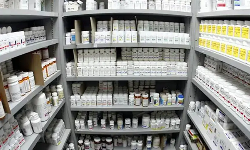 At the pharmacy, poverty reveals itself in returned boxes, unfinished treatments