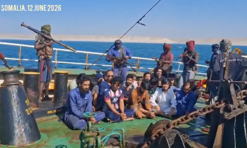 Pakistanis captured by Somali pirates victims of ‘ownership crisis’