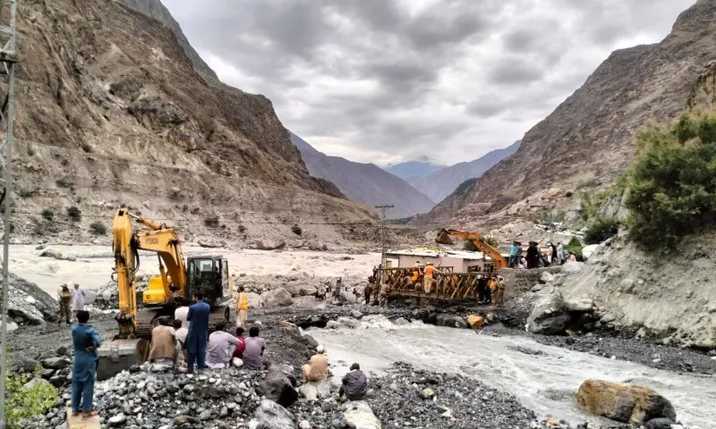 PMD issues Glof alert for northern areas as several GB areas cut off for 5th consecutive day