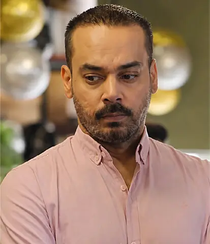 Mirza Gohar Rasheed as Nabeel in Goonj