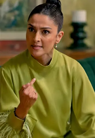 Ayeza Khan as Mubashira Jaffer in Main