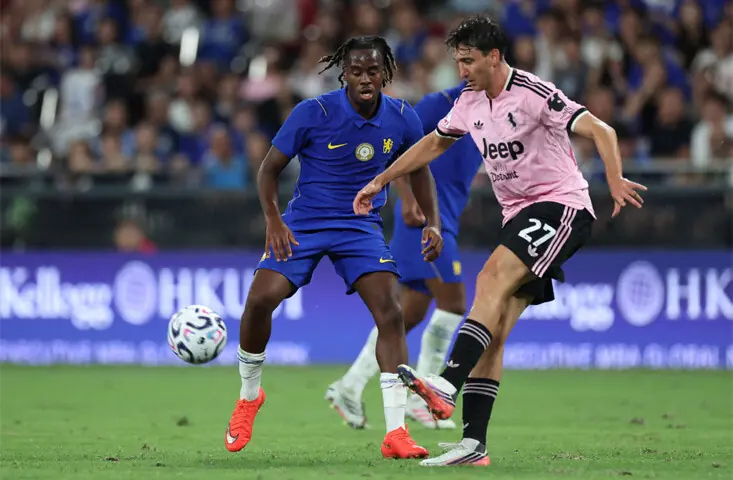HONG KONG: Chelsea’s Jamie Gittens (L) and Andrea Cambiaso of Juventus compete for the ball during their pre-season friendly at the Kai Tak Stadium on Wednesday.—AFP