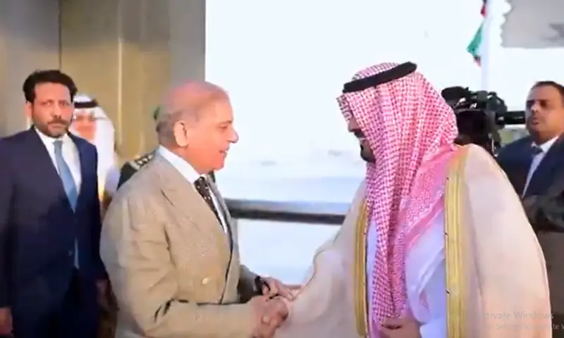PM Shehbaz Arrives in Saudi Arabia for Three-Day Visit