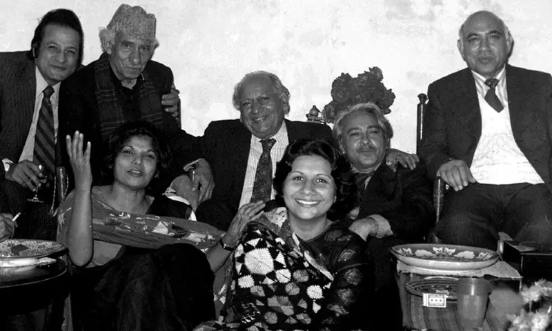 Faiz Ahmed Faiz’s admirers and friends circa early 1980s: (back row) the poet Yusuf Kamran, poet Sufi Tabassum, Faiz, poet Munir Niazi and the politician and poet Khursheed Hassan Mir; (front row) poet Kishwar Naheed and the TV producer Tanvir Masood