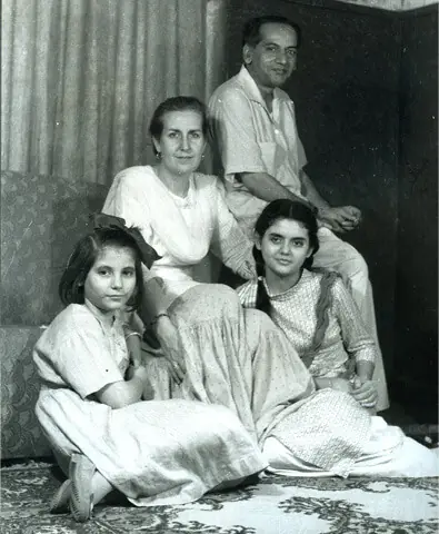 A family photograph of Faiz Ahmed Faiz with his wife Alys Faiz, and their daughters Salima Hashmi (bottom right) and Moneeza Hashmi | All photos courtesy Salima Hashmi
