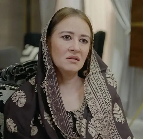 Arjumand Rahim as Taj Bibi in Sher
