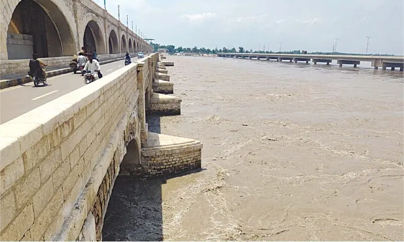 Indus River Flood Warning Issued as Heavy Rainfall Hits Pakistan