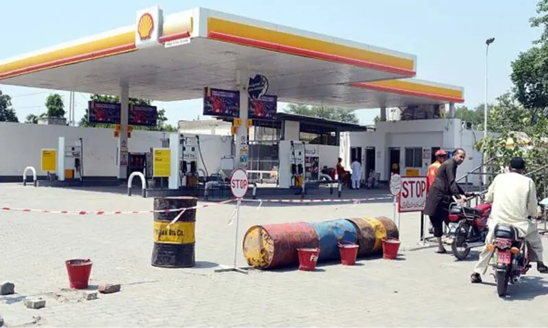 Petroleum Dealers Issue Ultimatum Over Margin Demands
