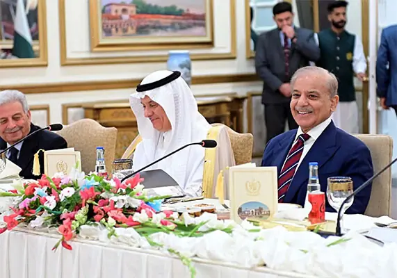 PM Shehbaz Sharif and Saudi Minister for Agriculture Abdulrahman Al-Fadley attend a reception at the PM Office.—PPI