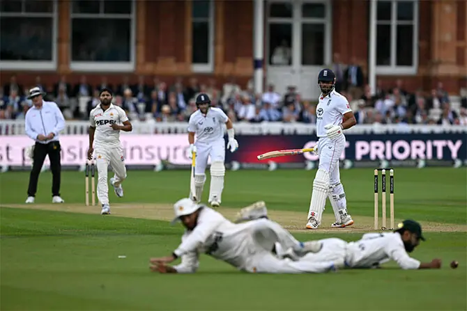 LONDON: England batter Emilio Gay looks on as Abdullah Shafique and Salman Ali Agha fail to catch the ball, on day two of the second Test at Lord’s. Pakistan took the field on Friday after the England attack reduced them to a dismal 110 all out in their first innings.—AFP