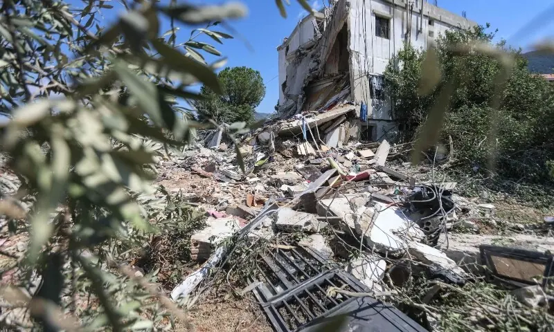 This photo shows a destroyed building at a site that was targeted by an Israeli airstrike in the southern Lebanese village of Arabsalim on September 6, 2026. &mdash;AFP