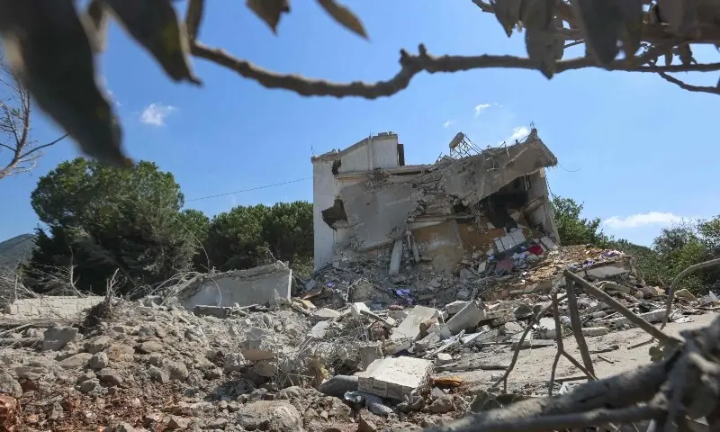 Lebanese army soldiers inspect the destruction at a site that was targeted by an Israeli airstrike in the southern Lebanese village of Arabsalim on September 6, 2026. &mdash;AFP