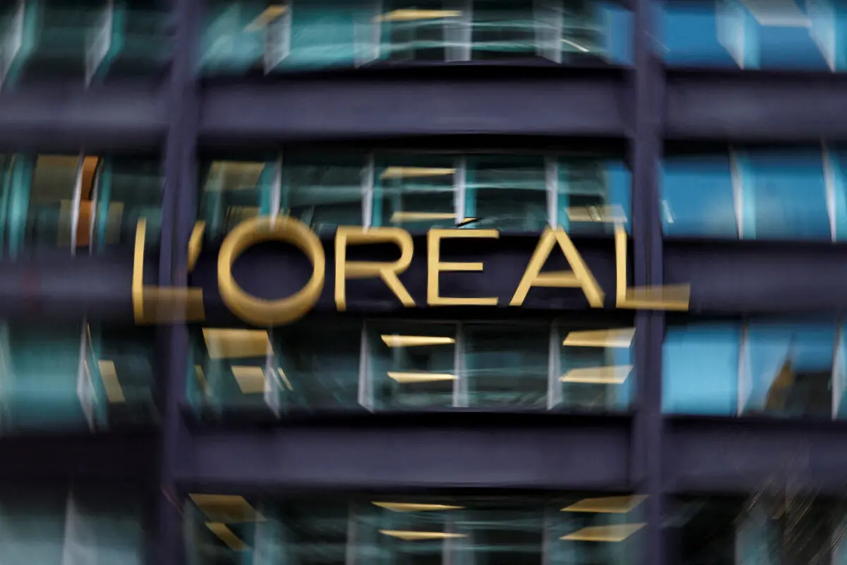 L'Or&eacute;al accused of covering up cancer risks in hair relaxers