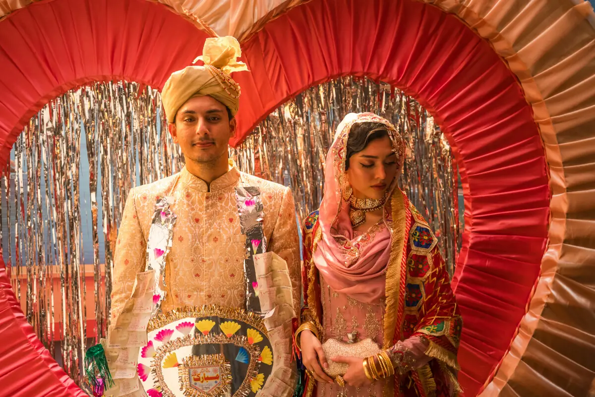 Hasan Raheem, Izzchugtai and Umair&rsquo;s &lsquo;Rangeen&rsquo; pours fresh colour into Coke Studio Nu.WAV