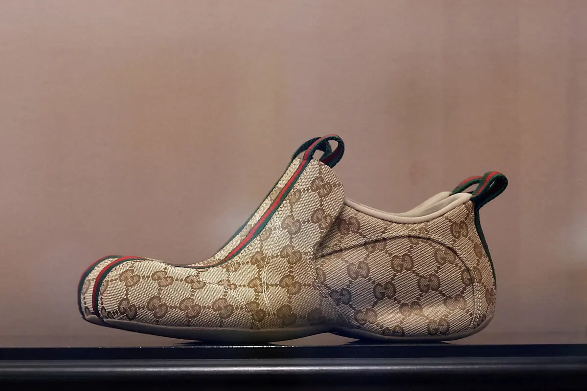 Gucci introduces ‘Made in China’ luxury footwear in push to reach middle-class buyers Gucci introduces ‘Made in China’ luxury footwear in push to reach middle-class buyers
