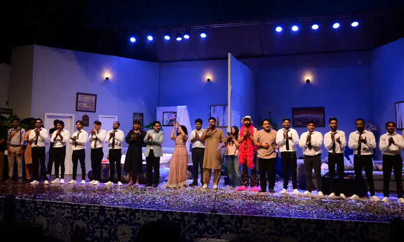 Yasir Hussain with the cast of So Suite