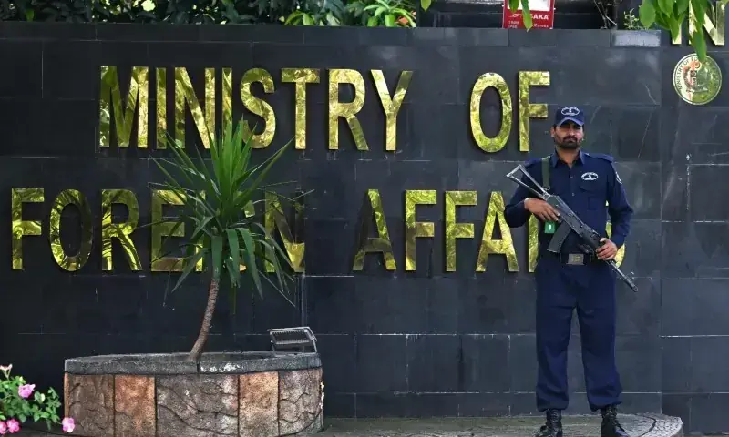 3 Pakistanis among 5 crew lost during operation to recover ship hijacked by Somali pirates, FO confirms
