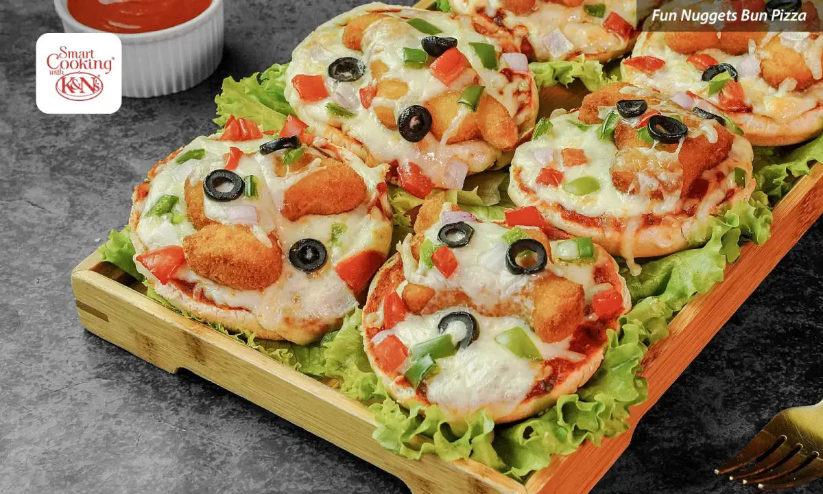 K&N's SmartCooking Recipes: Fun Nuggets Bun Pizza