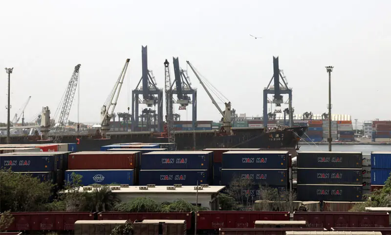 Capital blockade chokes Karachi Port operations