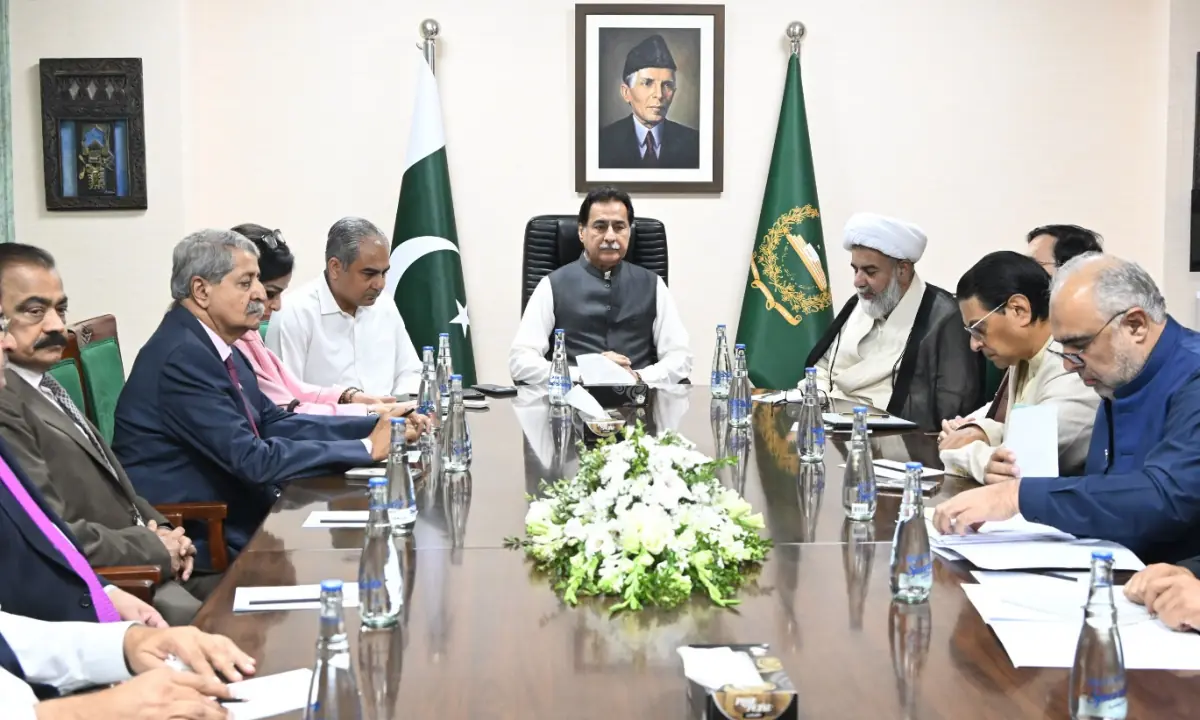 Govt, opposition begin second round of talks ahead of PTI's Islamabad march