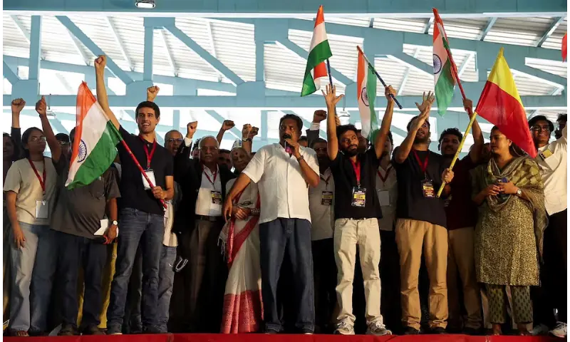 Indian social media influencer and activist Dhruv Rathee, Indian actor Prakash Raj, Cockroach Janta Party founder Abhijeet Dipke and other supporters gesture during a protest demanding the resignation of the country’s election chief Gyanesh Kumar, in Bengaluru, India, October 8, 2026. — Reuters