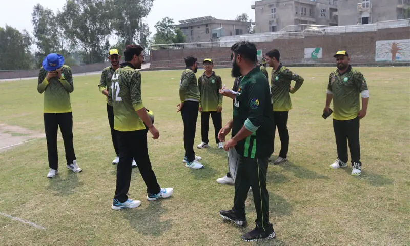 National Men’s Blind Cricket Team head coach Muhammad Jamil, himself an AKAB school student, at a session with players.