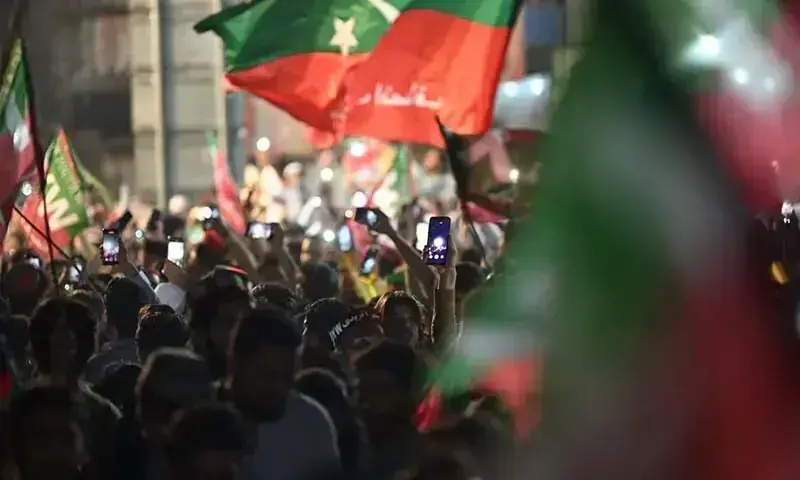 PTI remains split over future course of action