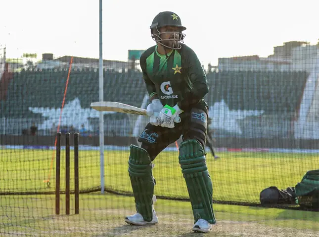  RAWALPINDI: Pakistan&rsquo;s Babar Azam bats in the nets during a practice session at the Rawalpindi Cricket Stadium  on Thursday.&mdash;Courtesy PCB 