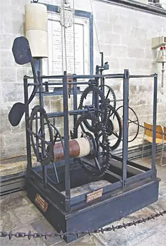 Mechanical clocks: With no dials or hands