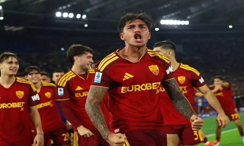 AS Roma’s Santiago Castro celebrates after scoring against Genoa during their Serie A match at Stadio Olimpico in Rome on October 17, 2026. —Reuters