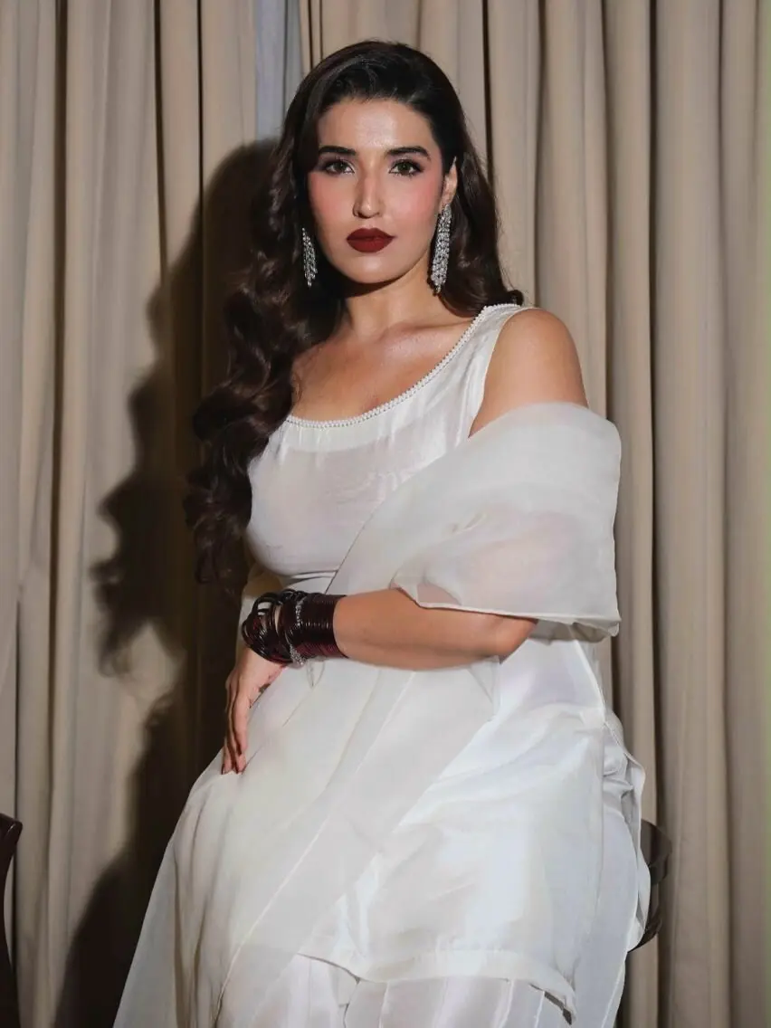 Hareem Farooq recounts not having anything to wear 2 hours before Mango Jutt premiere