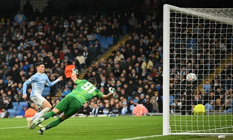 Manchester City’s Phil Foden scores against AEK Athens during the UEFA Champions League first-round match at the Etihad Stadium in Manchester, Britain, on October 20, 2026. —AFP