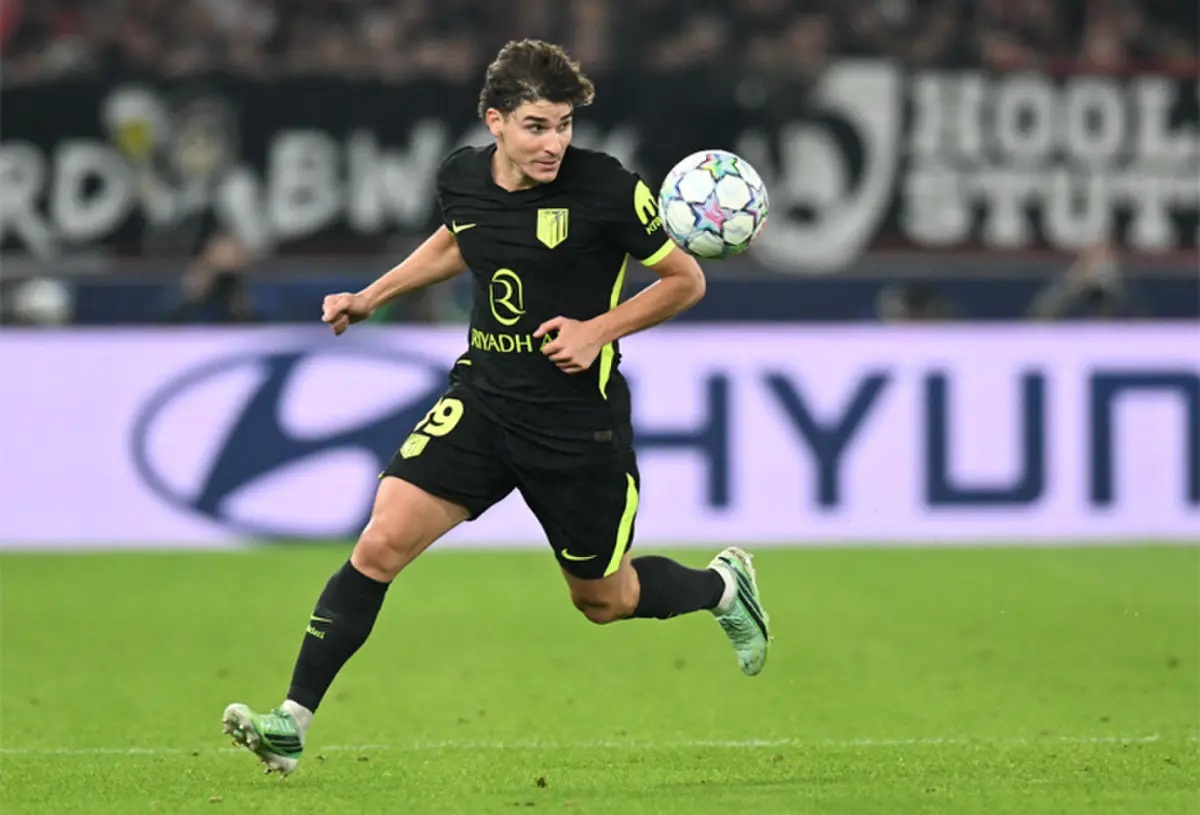 STUTTGART: Atletico Madrid&rsquo;s Julian Alvarez in action during the first-round match against VfB Stuttgart.&mdash;AFP 