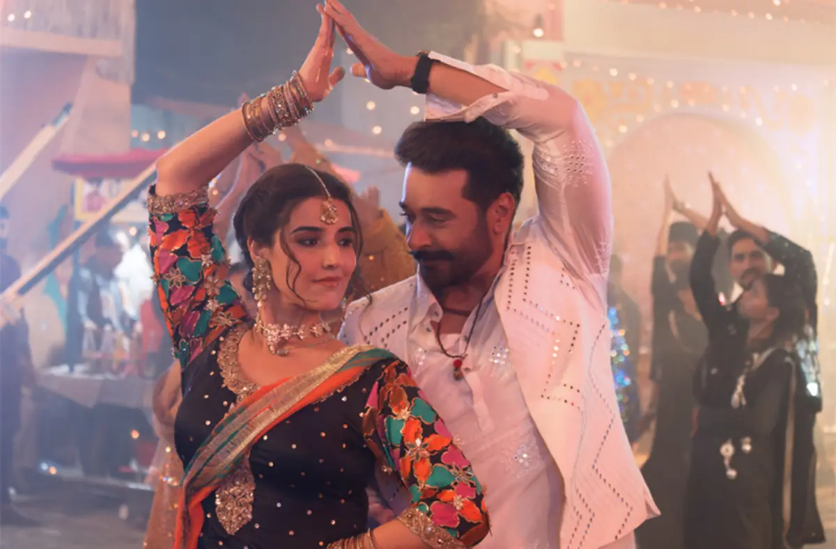  Hareem Farooq and Faysal Quraishi 