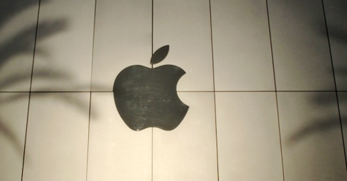 EU backs Apple in Google-Motorola patent fight