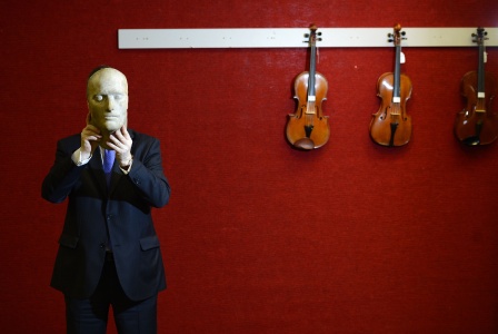 Napoleon's 'death mask' on auction Napoleon's 'death mask' on auction