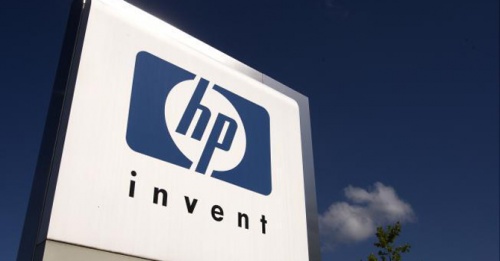 HP raises 2013 outlook as Whitman's plan takes hold