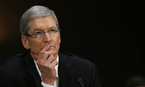Apple CEO sees more 'gamechangers'; hints at wearable devices