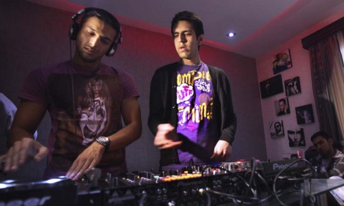 Underground music flourishes in Iran