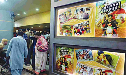 'Chennai Express' rocks Karachi box office