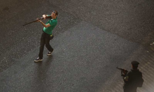 Egypt mosque besieged as protesters prepare fresh demos Egypt mosque besieged as protesters prepare fresh demos