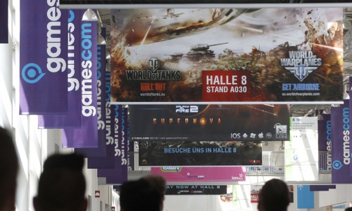 Games makers play catch-up with mobile market
